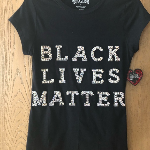 NWT- Embellished T-shirt - Picture 3 of 3